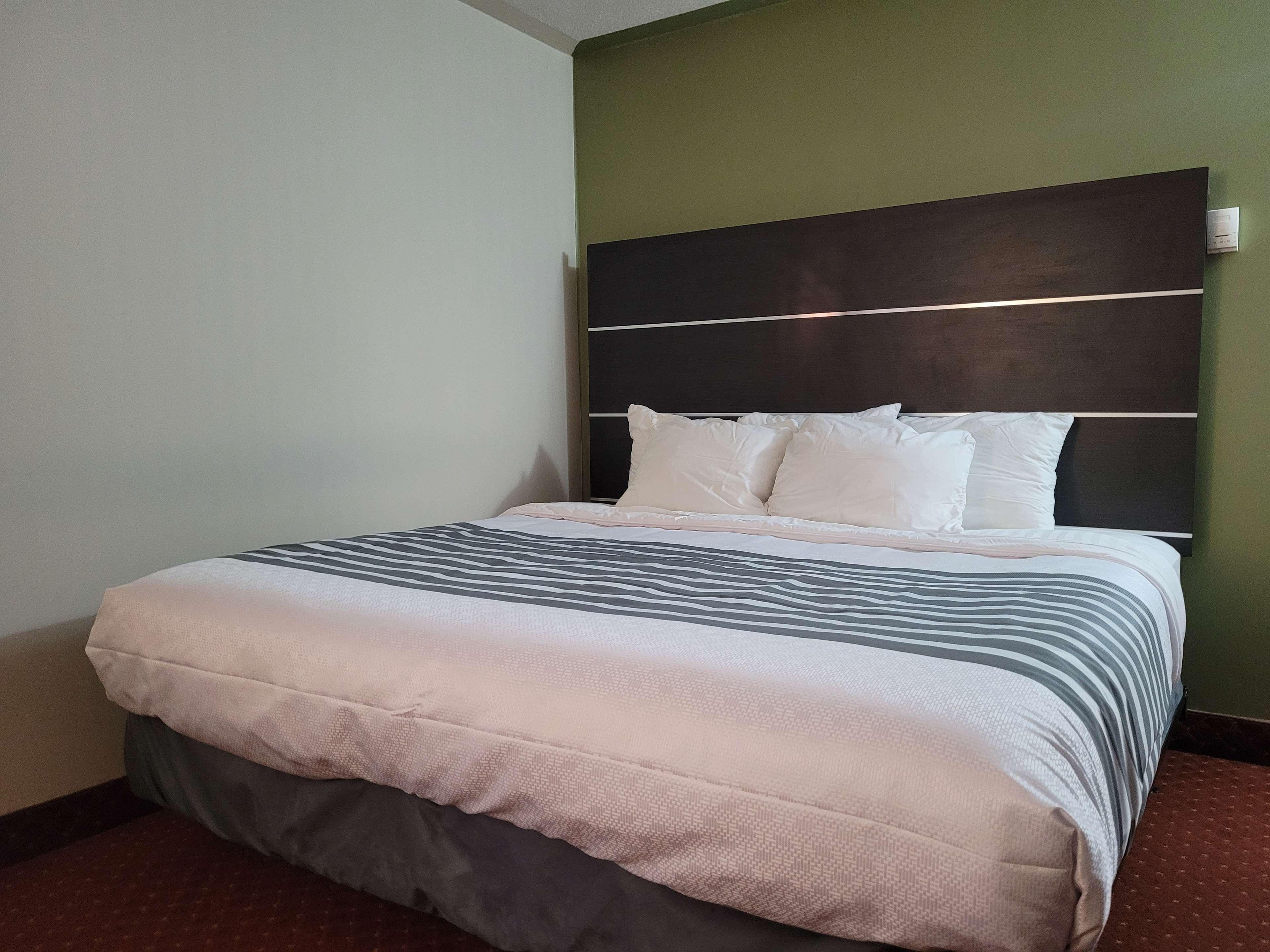 Surestay Plus Hotel By Best Western Kincardine Kültér fotó