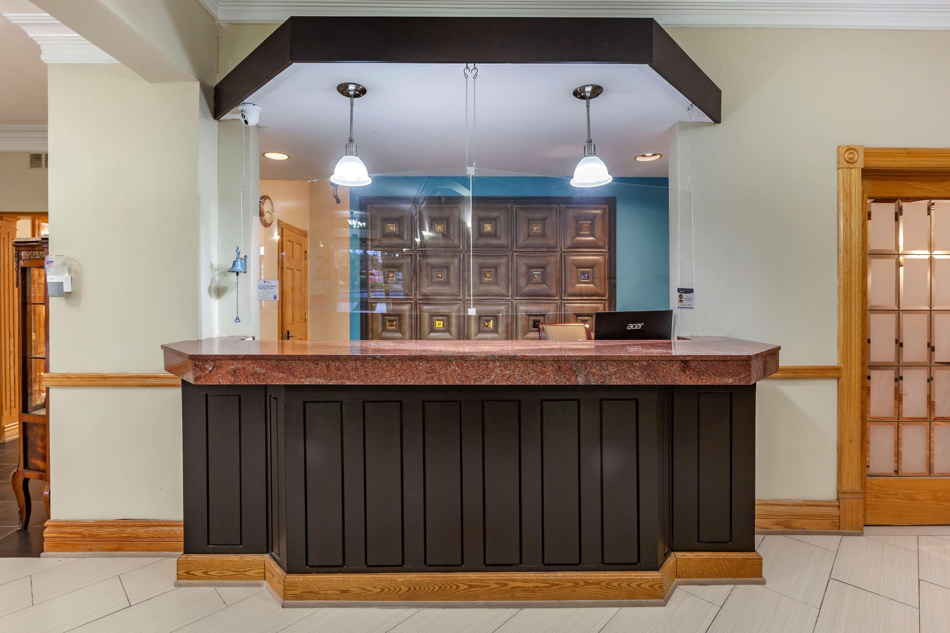 Surestay Plus Hotel By Best Western Kincardine Kültér fotó